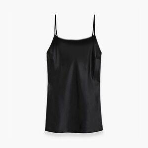 Akris Punto Basics